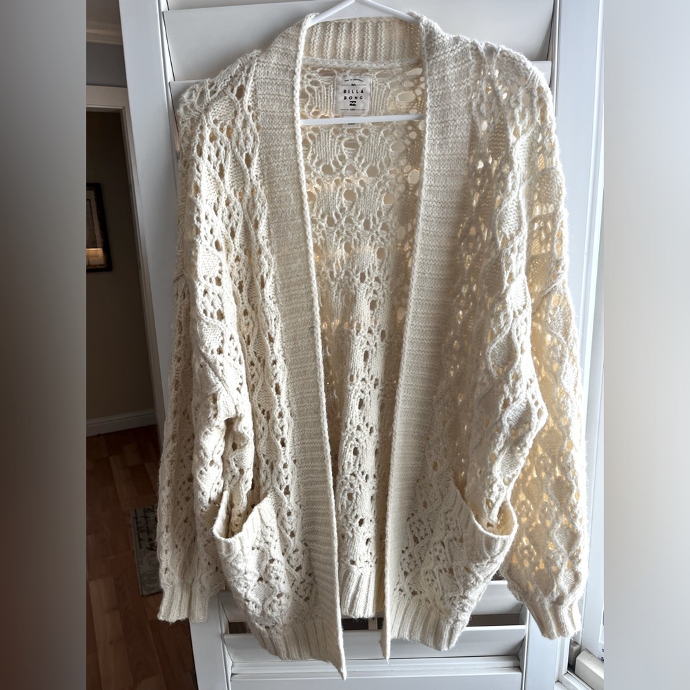 Like New Billabong Cardigan